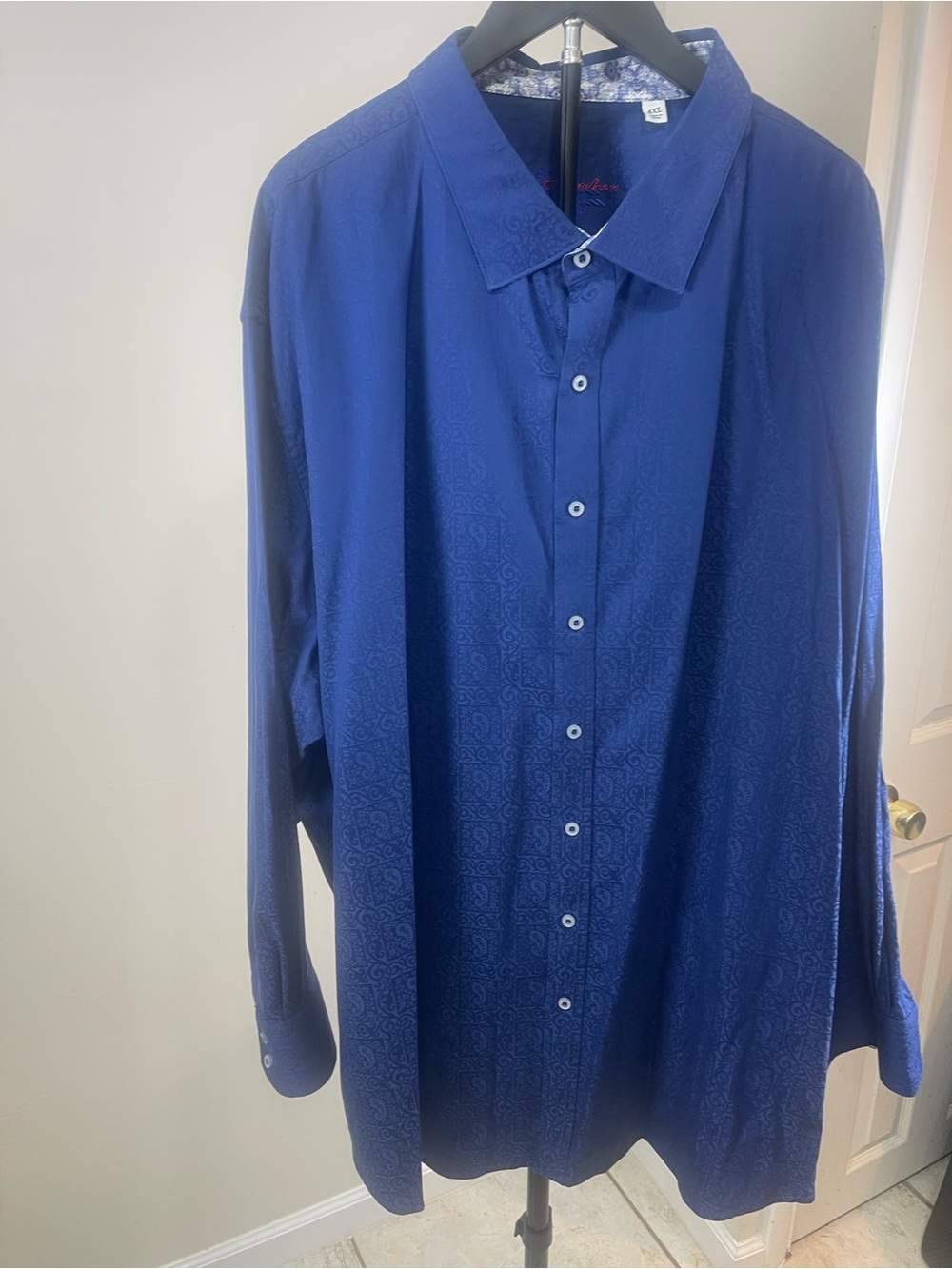 Robert Graham Men's Royal Blue Long-Sleeve Button-Up Shirt